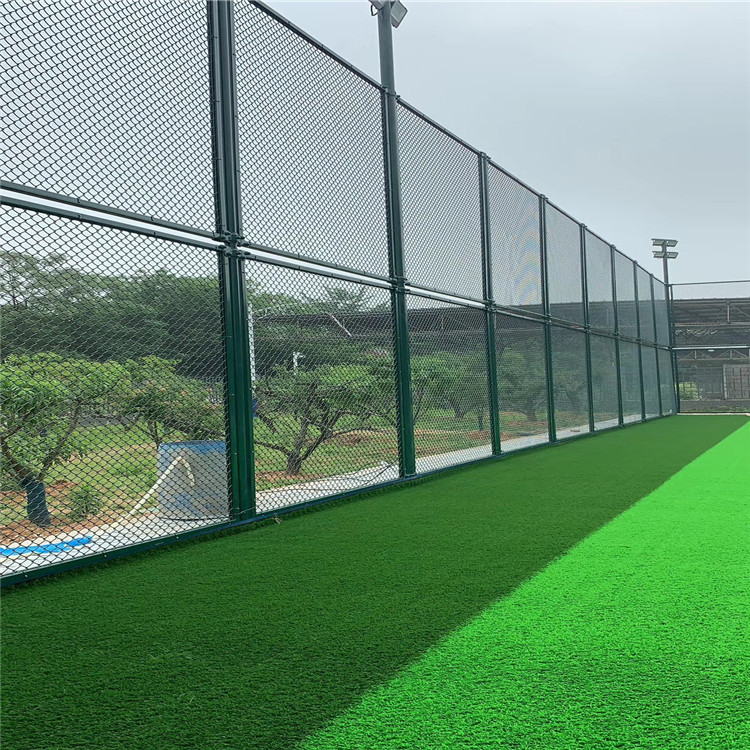 學(xué)?；@球場(chǎng)圍網(wǎng)圖片3
