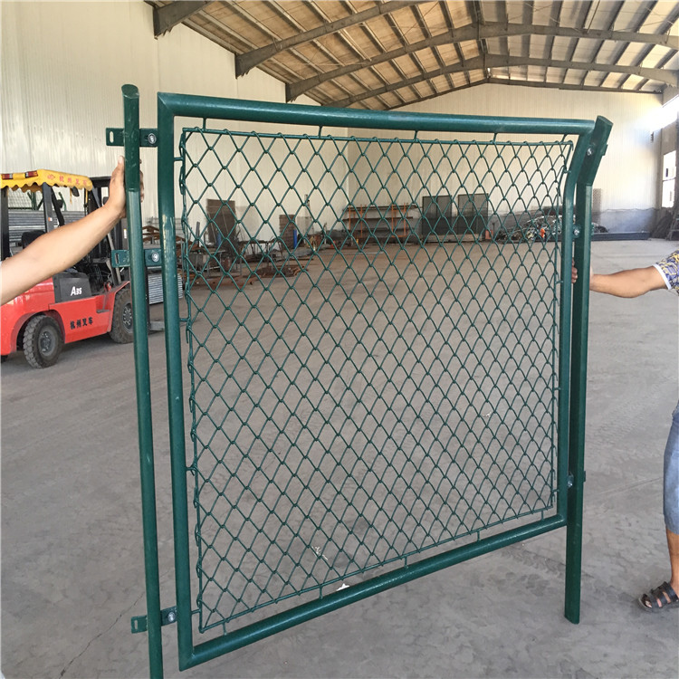 學(xué)?；@球場(chǎng)圍網(wǎng)圖片4